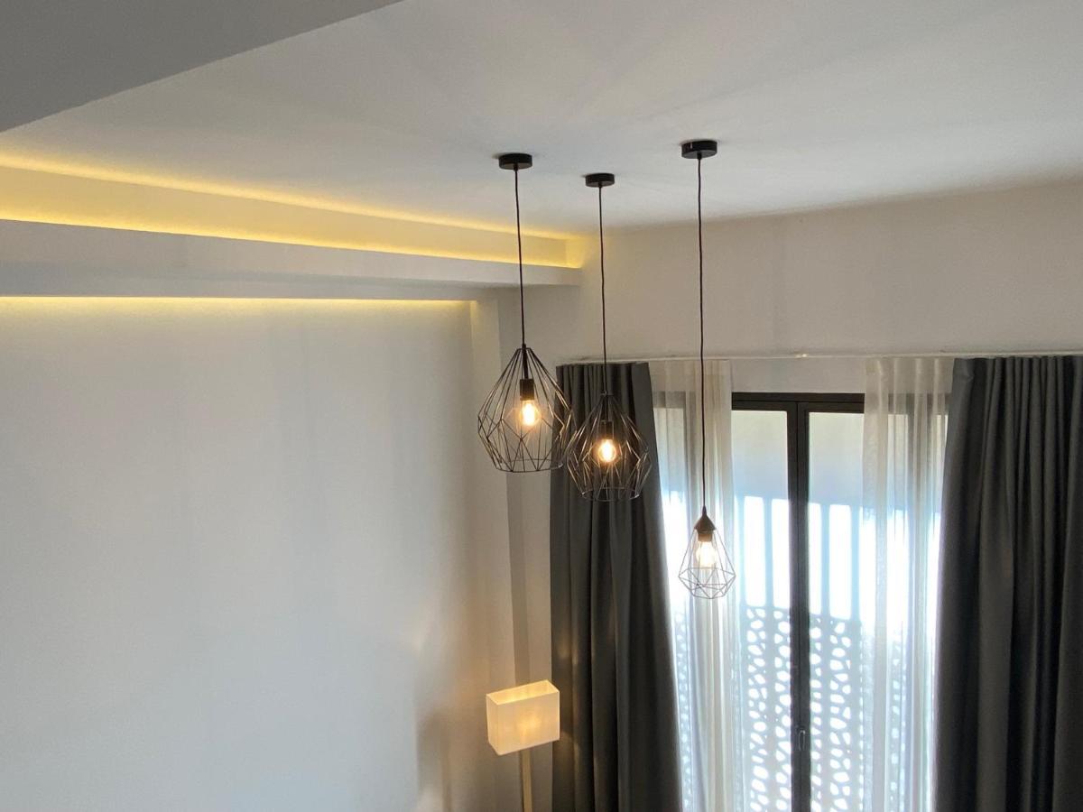 Apartament Loft Laura Nervion Sewilla Zewnętrze zdjęcie